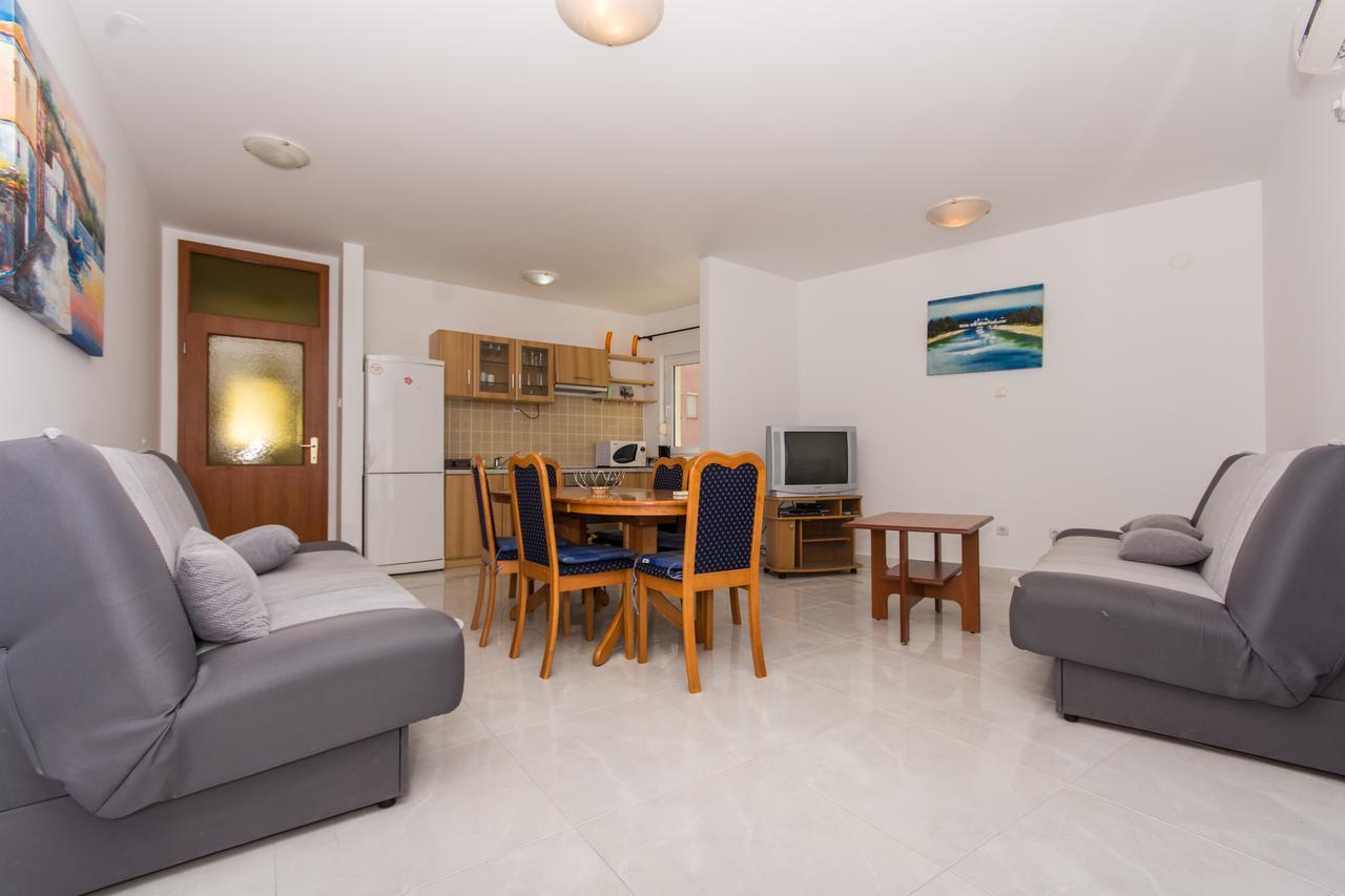 Apartment Horizont Trogir Exteriör bild