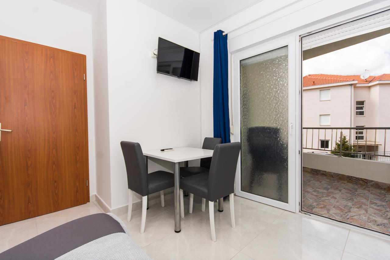 Apartment Horizont Trogir Exteriör bild