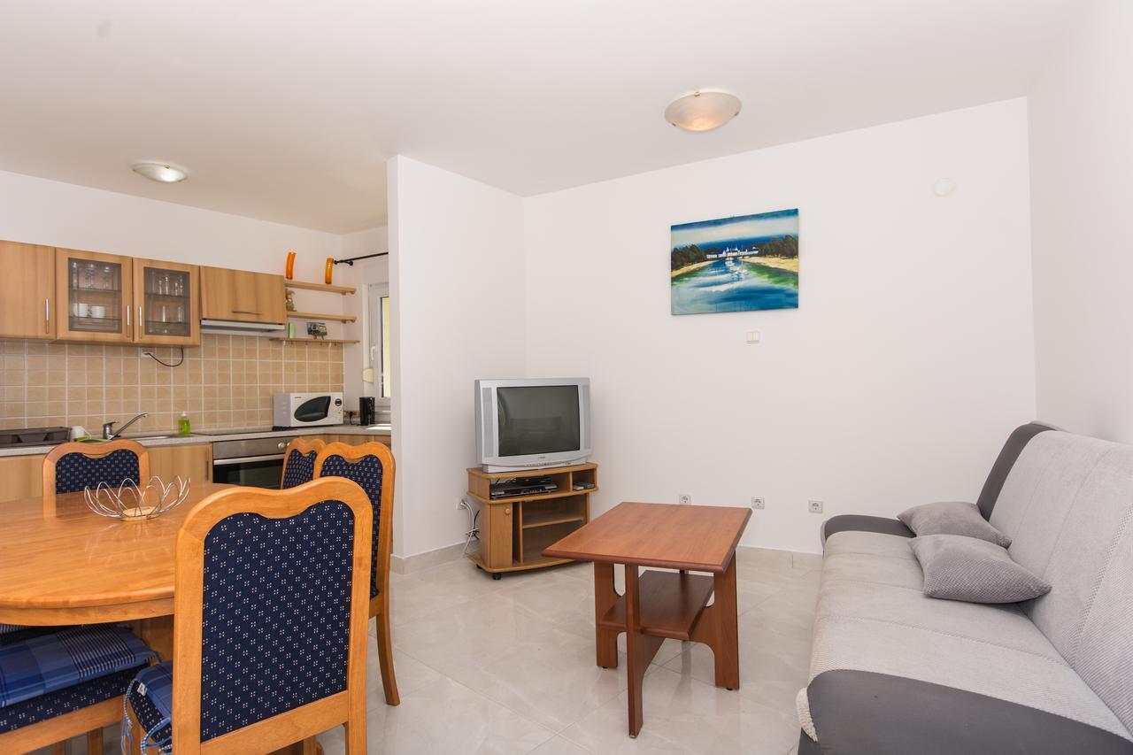 Apartment Horizont Trogir Exteriör bild